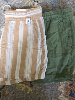 Old Navy Tan & White Stripe Shorts 100% Cotton Pull-On Shorts Large